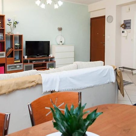 Lovely Apt In Peristeri Athén Kültér fotó