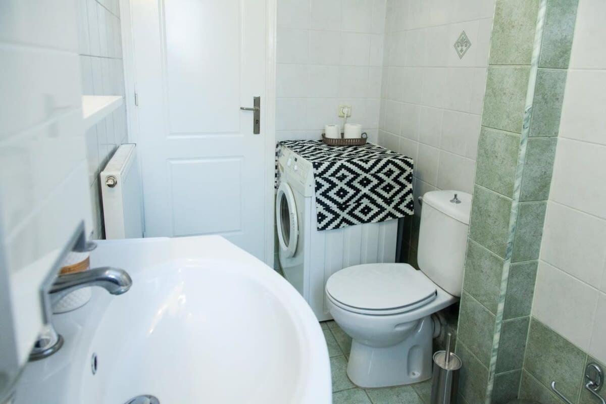 Lovely Apt In Peristeri Athén Kültér fotó