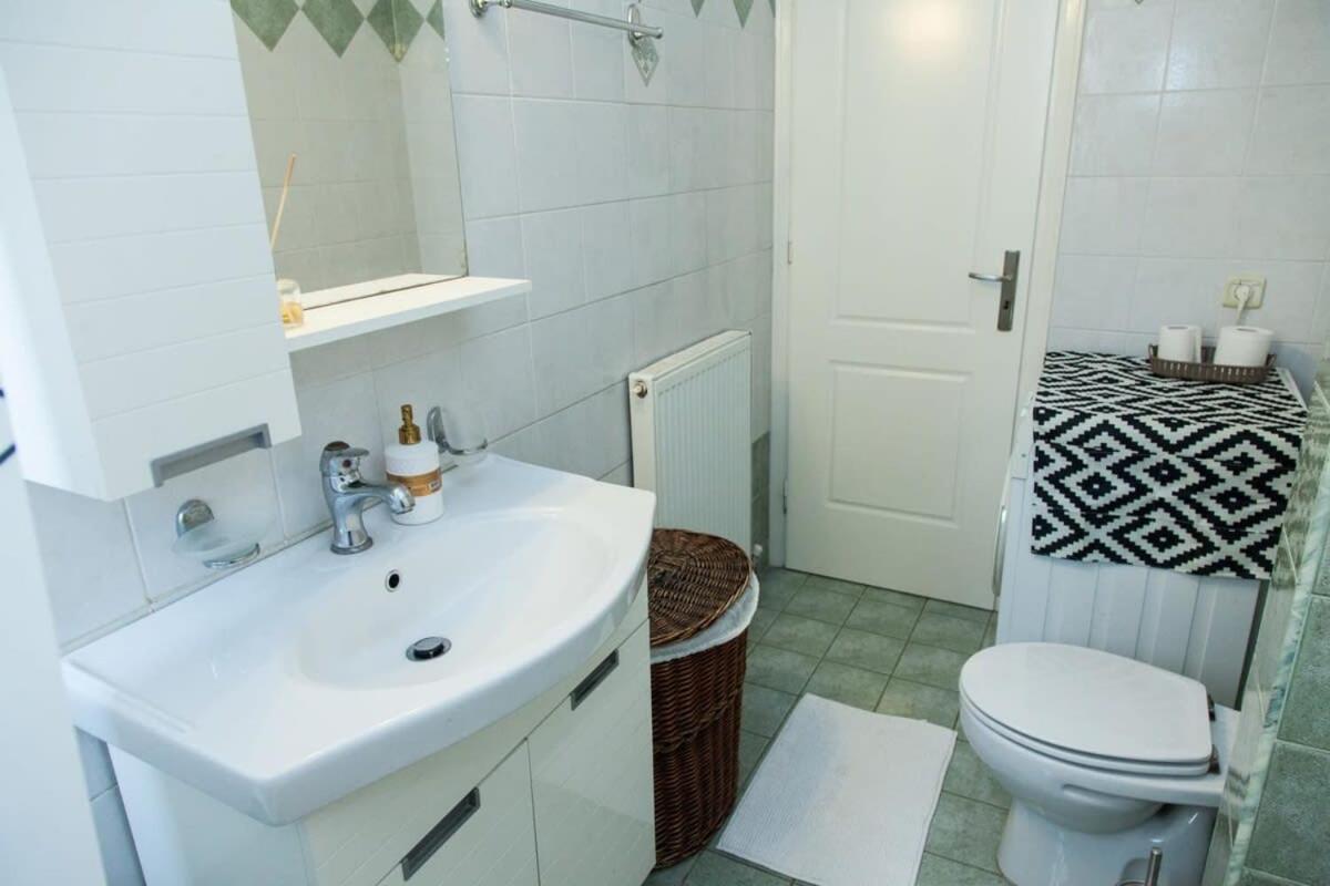 Lovely Apt In Peristeri Athén Kültér fotó